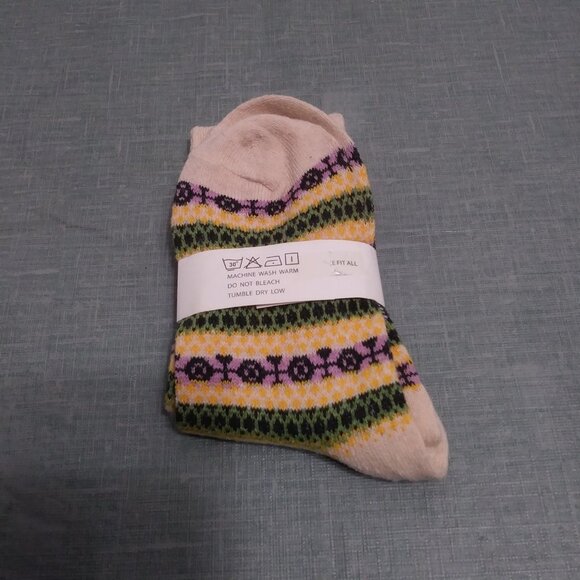 YZKKE Women's Wool Socks - Picture 3 of 7